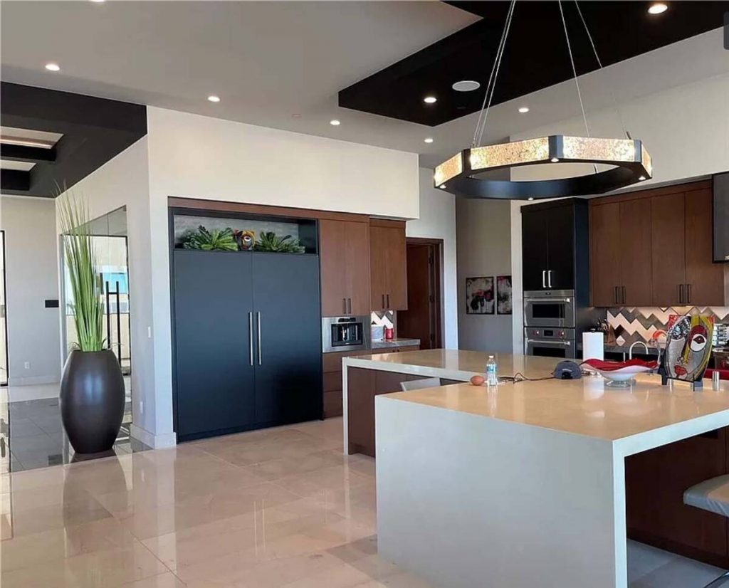 lux home-kitchen